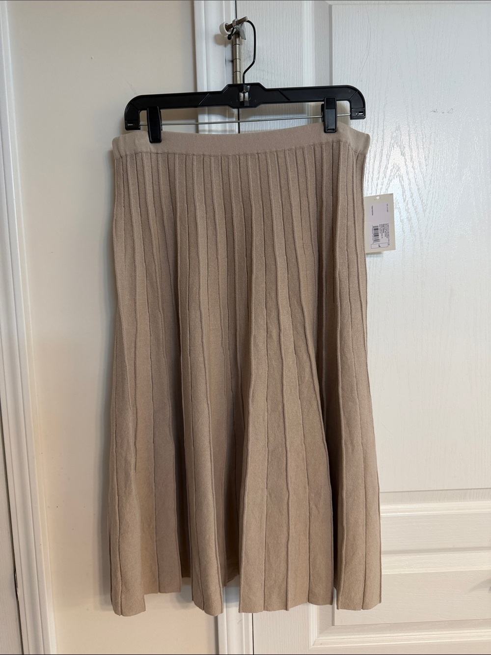 a new day Beige Pleated Midi Sweater Skirt